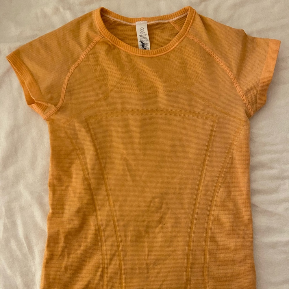 Ivivva Workout top